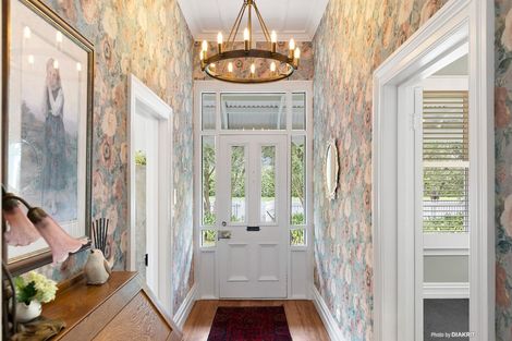 Photo of property in 106 Jellicoe Street, Martinborough, 5711