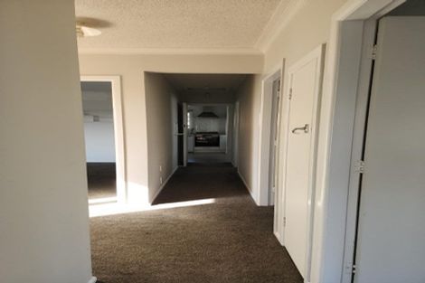 Photo of property in 11 Knighton Road, Hillcrest, Hamilton, 3216