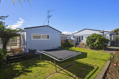 Photo of property in 6 Teoti Street, Paraparaumu Beach, Paraparaumu, 5032