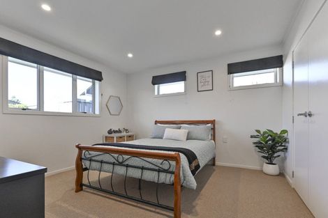 Photo of property in 512 Poplar Place, Akina, Hastings, 4122