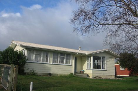 Photo of property in 23 Charwell Place, Highbury, Palmerston North, 4412