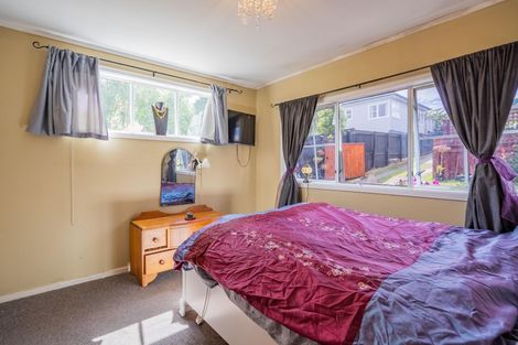 Photo of property in 19 Aorangi Road, Paraparaumu, 5032