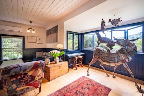 Photo of property in 592 Le Bons Bay Road, Le Bons Bay, Akaroa, 7583