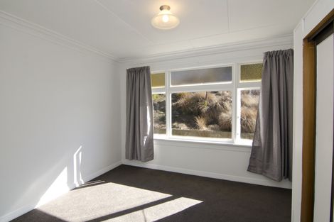 Photo of property in 89 Branxholm Street, Roxburgh, 9500