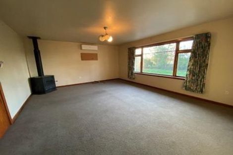 Photo of property in 482 Cashmere Road, Westmorland, Christchurch, 8025