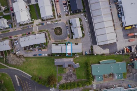 Photo of property in 37 Eileen Newey Place, Henderson, Auckland, 0612