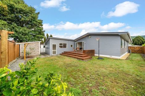 Photo of property in 7 Riversdale Road, Clouston Park, Upper Hutt, 5018