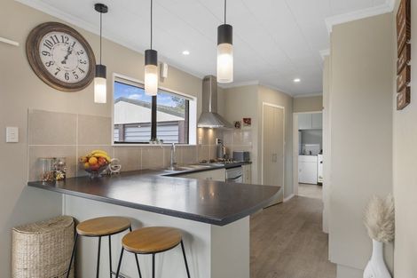 Photo of property in 44a Dixon Avenue, Hawera, 4610