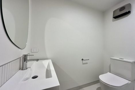 Photo of property in 3/107 Smith Street, Woolston, 8062