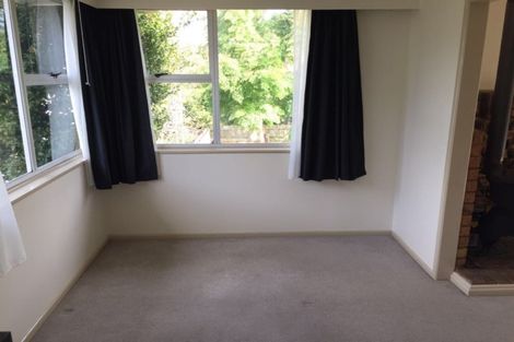 Photo of property in 1/4 Orton Street, Glenfield, Auckland, 0627