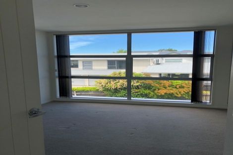 Photo of property in 545 Barbadoes Street, Edgeware, Christchurch, 8013