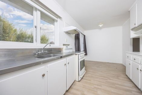 Photo of property in 17 Awatere Street, Clover Park, Auckland, 2023