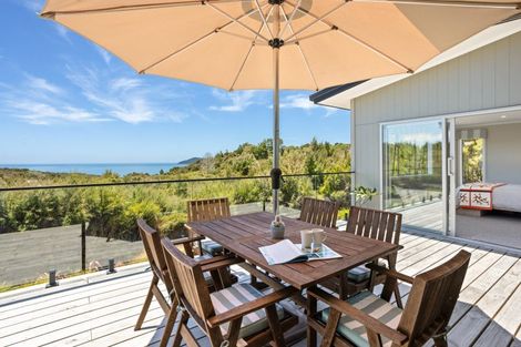 Photo of property in 116 Stratford Drive, Cable Bay, 0420