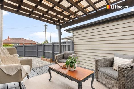 Photo of property in 1 Mure Street, Mosgiel, 9024