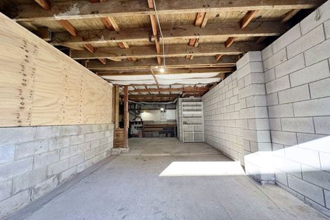 Photo of property in 96 Cardiff Road, Pakuranga, Auckland, 2010
