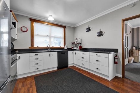 Photo of property in 48 Regan Street, Stratford, 4332