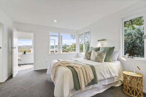 Photo of property in 16 Wylie Avenue, Sunnynook, Auckland, 0620