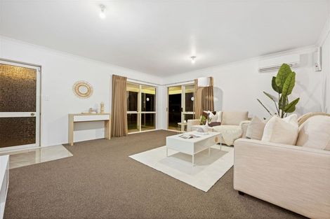 Photo of property in 8 Moreland Avenue, Pukete, Hamilton, 3200