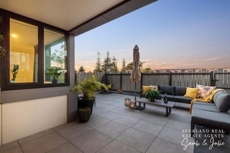 Photo of property in 205/8 Waikumete Road, Glen Eden, Auckland, 0602