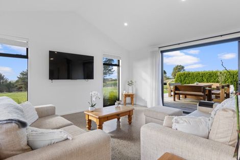 Photo of property in 110 Stockman Road, Tikorangi, Waitara, 4383