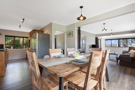 Photo of property in 380 State Highway 10, Cable Bay, 0420