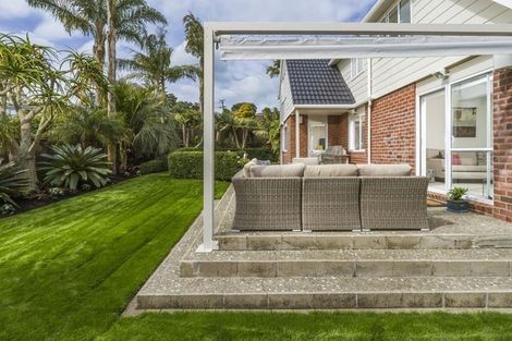 Photo of property in 38 Catalina Crescent, Forrest Hill, Auckland, 0620