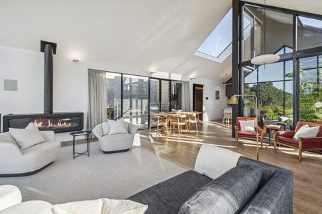 Photo of property in 22 Bridge View Road, Birkenhead, Auckland, 0626