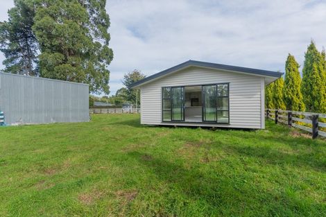 Photo of property in 86 Barters Road, Templeton, Christchurch, 7678