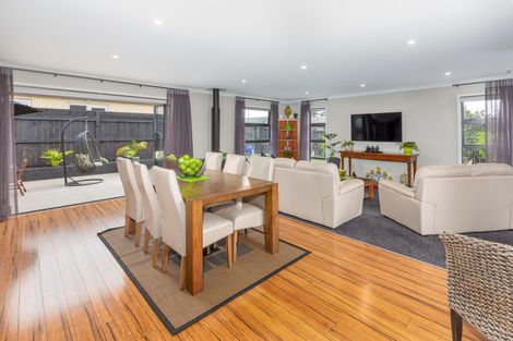 Photo of property in 2 Mirabell Place, Patumahoe, Pukekohe, 2679