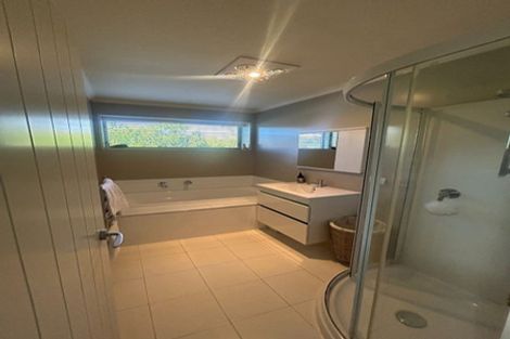 Photo of property in 108 Rob Roy Lane, Wanaka, 9305