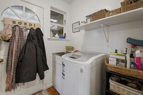 Photo of property in 28 Chums Road, Paraparaumu Beach, Paraparaumu, 5032