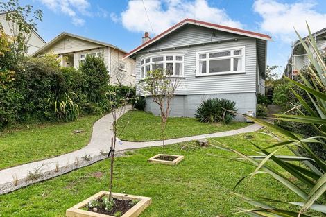 Photo of property in 10 Fraser Avenue, Johnsonville, Wellington, 6037