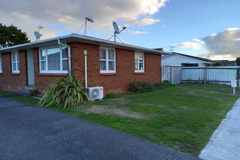 Photo of property in 2 Joseph Grove, Elderslea, Upper Hutt, 5018