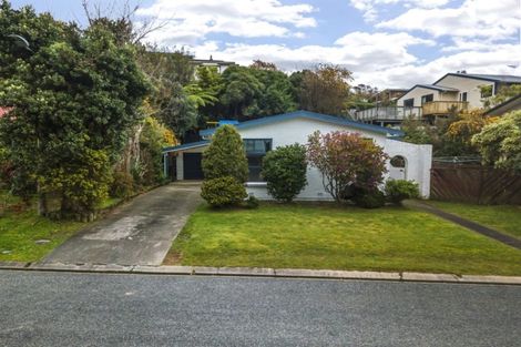 Photo of property in 4 Bowline Place, Whitby, Porirua, 5024