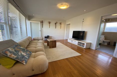 Photo of property in 1/62 Abbotts Way, Remuera, Auckland, 1050