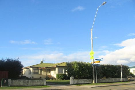 Photo of property in 1102 Heretaunga Street East, Parkvale, Hastings, 4122