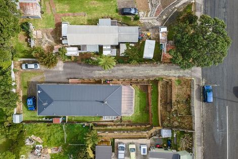 Photo of property in 42 Simons Street, Moturoa, New Plymouth, 4310