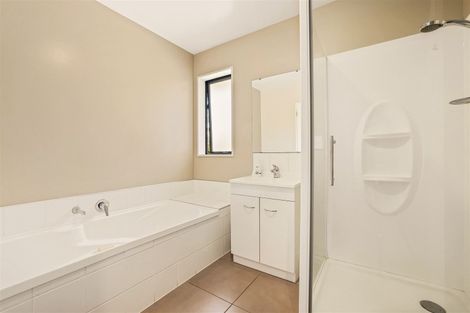 Photo of property in 5 Highlight Lane, Heathcote Valley, Christchurch, 8022