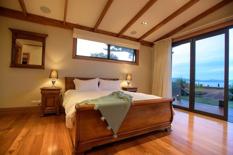 Photo of property in 14 Peninsula Road, Tata Beach, Takaka, 7183