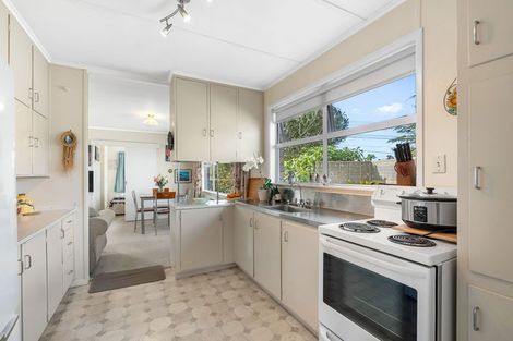 Photo of property in 203 Parkhurst Road, Parakai, 0830