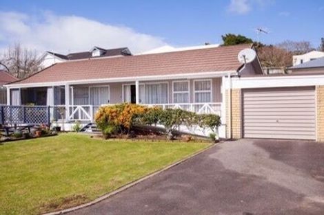 Photo of property in 33c Carrington Street, New Plymouth, 4310