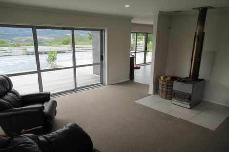 Photo of property in 136 Fairview Drive, Birchville, Upper Hutt, 5372