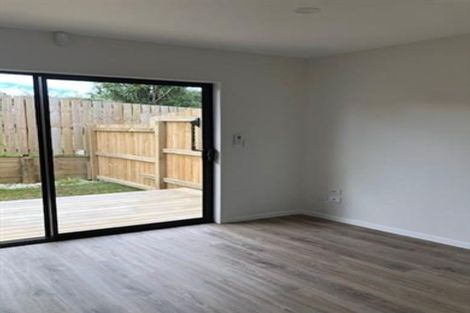 Photo of property in 8/10 Evandale Street, Glen Innes, Auckland, 1072