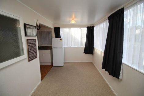 Photo of property in 12 Totara Street, Marton, 4710