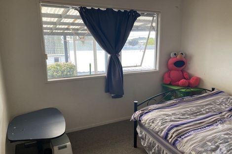 Photo of property in 93 Everglade Drive, Totara Heights, Auckland, 2105