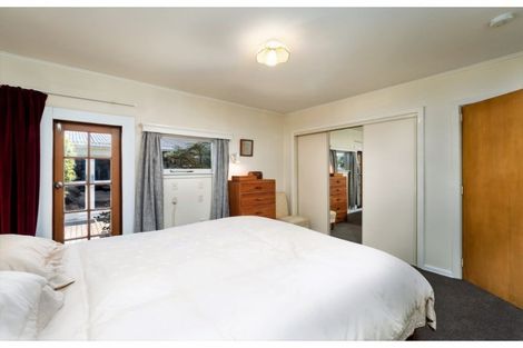 Photo of property in 146 Opawa Road, Opawa, Christchurch, 8023