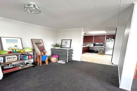 Photo of property in 2/122 William Street, Petone, Lower Hutt, 5012