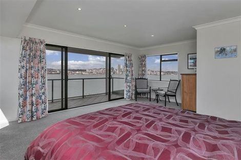 Photo of property in 61c Stanley Road, Stanley Point, Auckland, 0624