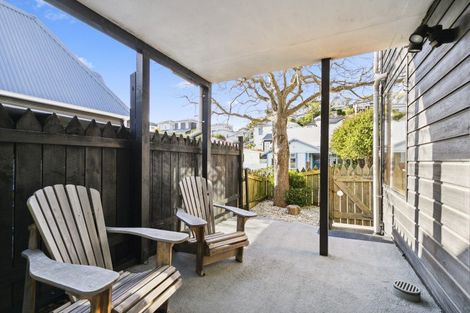Photo of property in 92 Majoribanks Street, Mount Victoria, Wellington, 6011