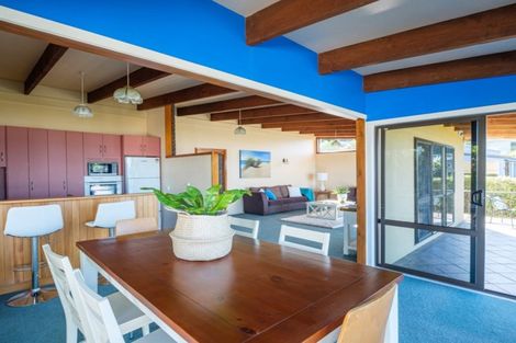 Photo of property in 15 Makorori Beach Road, Makorori, Gisborne, 4073